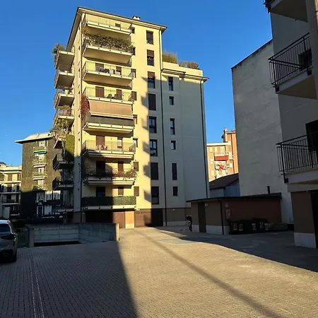 Appartamento Rhofiera Sansiro Viale Certosa Area