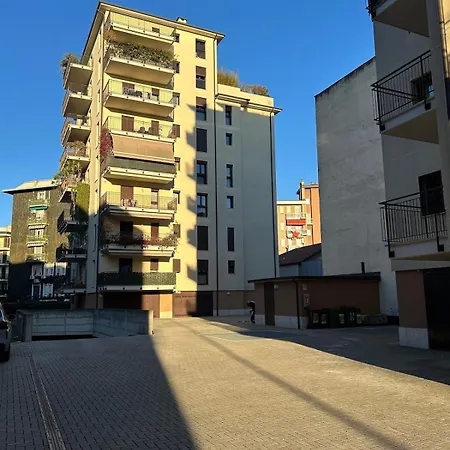 Rhofiera Sansiro Viale Certosa Area Appartamento Milano